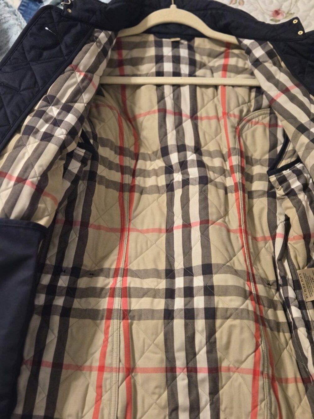Jacket - Picture 4 of 4